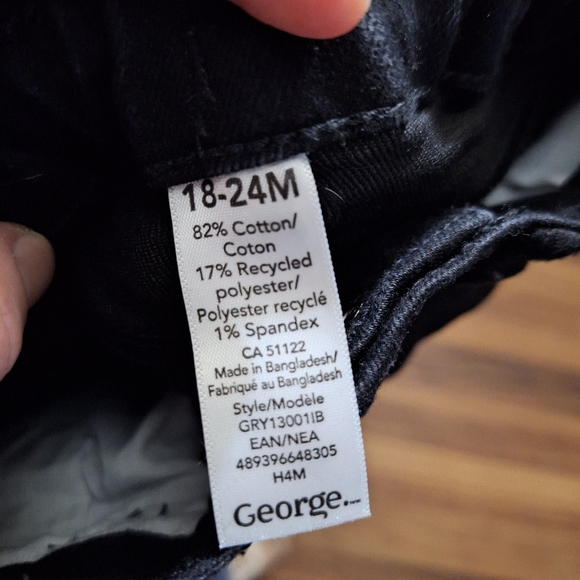 NWOT George Black Jeans Straight-Leg Denim 18-24M - Picture 3 of 3